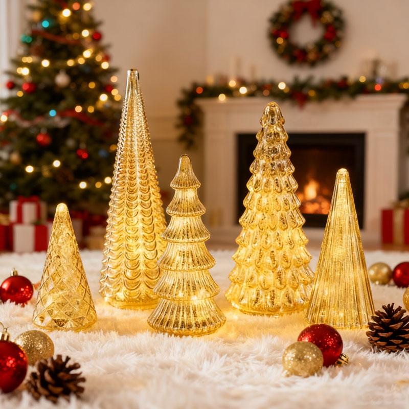 ✨ Glistening Christmas – Set with Illuminated Christmas Tree in Silver Glass ✨