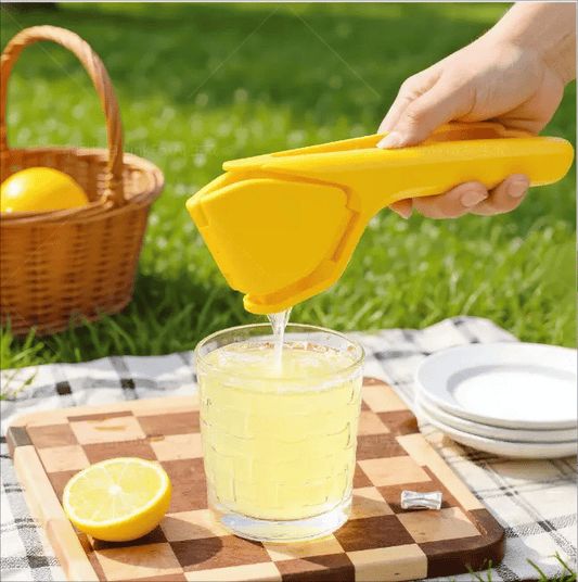 Lemon Squeezer, Effortless Manual Flat Lime Juicer Squeezer