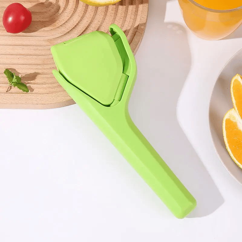 Lemon Squeezer, Effortless Manual Flat Lime Juicer Squeezer